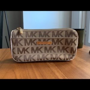 Michael Kors Makeup Bag